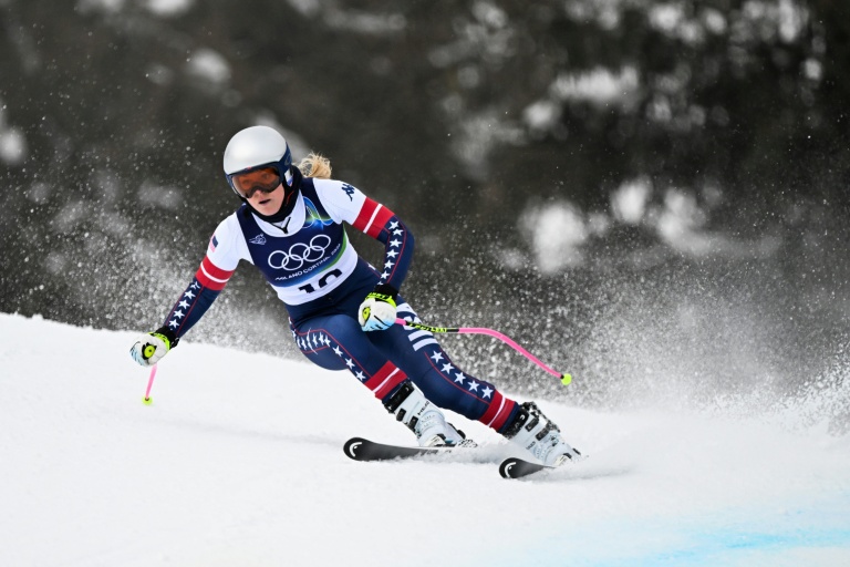 L'Américaine Lindsey Vonn pendant la descente d'entraînement des Jeux olympiques le 6 février 2026 à Cortina d’Ampezzo