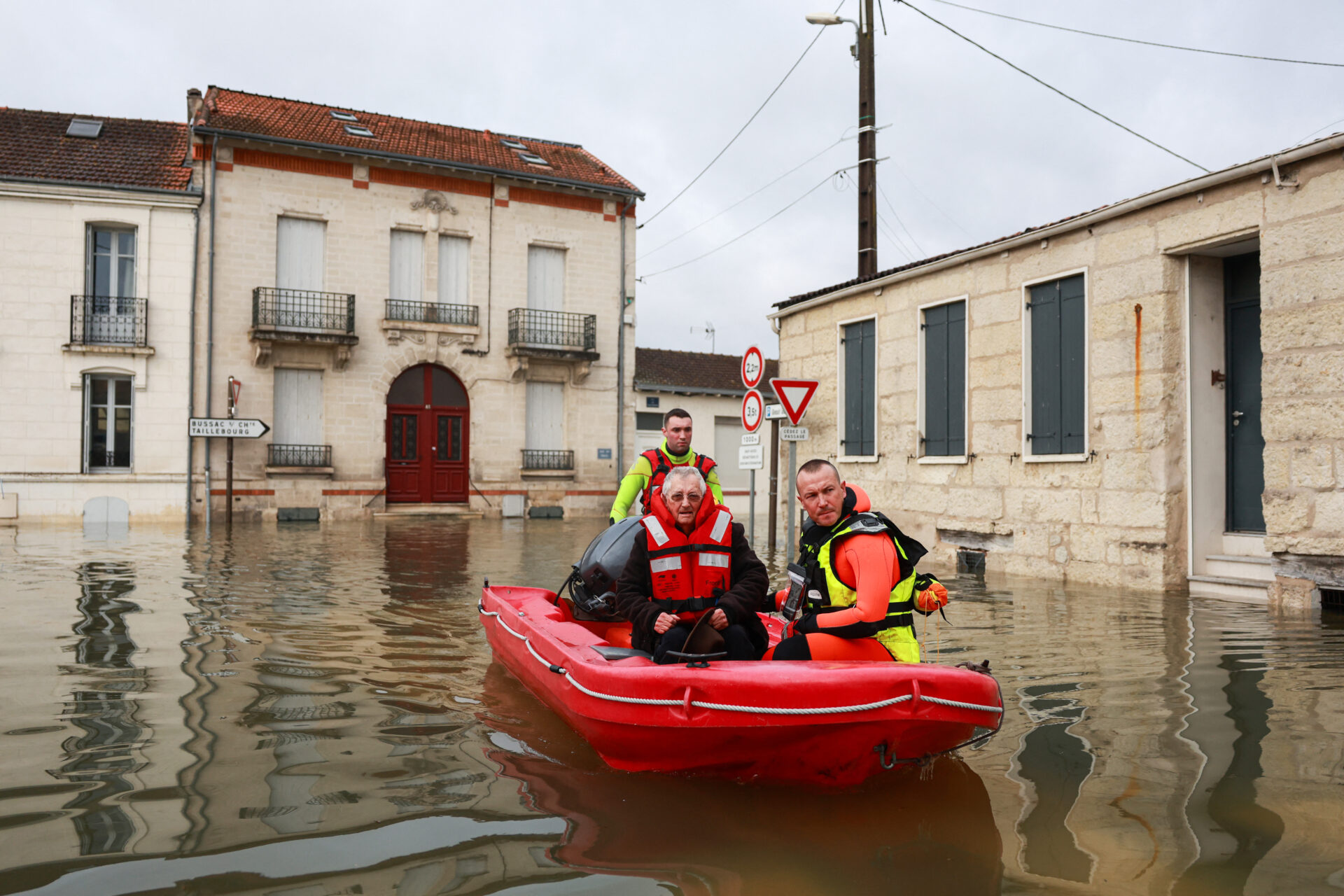 saintes innondation prison