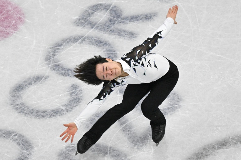 Le Japonais Yuma Kagiyama, deuxième du programme court de patinage artistique des JO de Milan Cortina, le 10 février 2026 à Milan