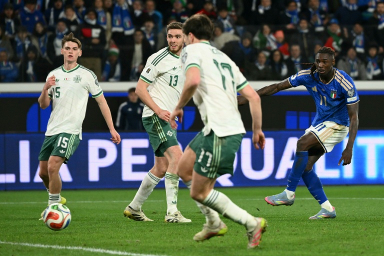 Moise Kean, auteur du deuxième but italien lors de la victoire 2-0 contre l'Irlande du Nord en demi-finale de barrage européen pour le Mondial, le 26 mars 2026 à Bergame