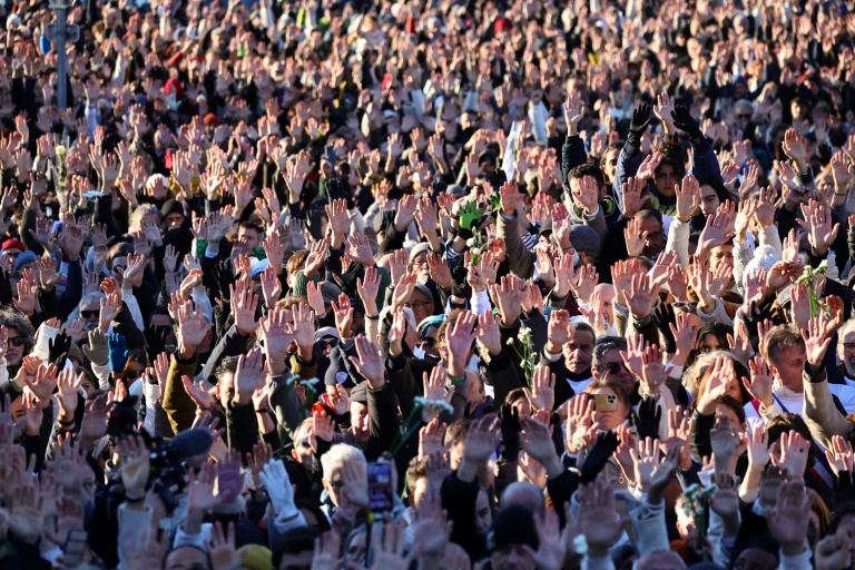 Marche en hommage à Mehdi Kessaci, le 22 novembre 2025 à Marseille