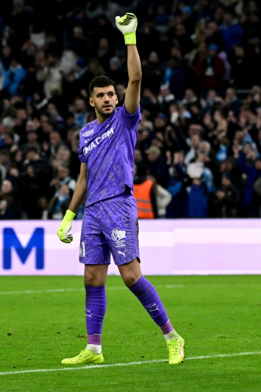 Le gardien argentin de l'OM Geronimo Rulli après la victoire de son équipe face au RC Lens le 24 janvier au stade Vélodrome