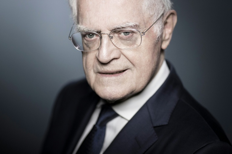 L'ancien Premier ministre socialiste Lionel Jospin pose le 16 mai 2018 à Paris
