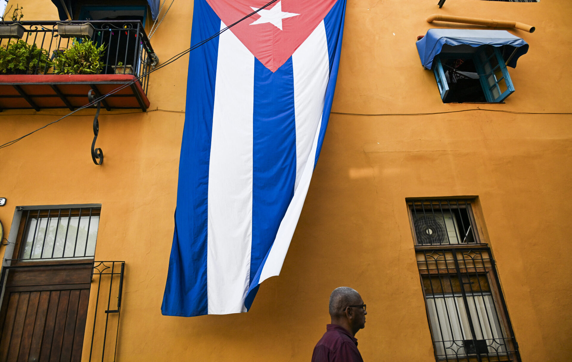 Cuba Trump Intervention Embargo