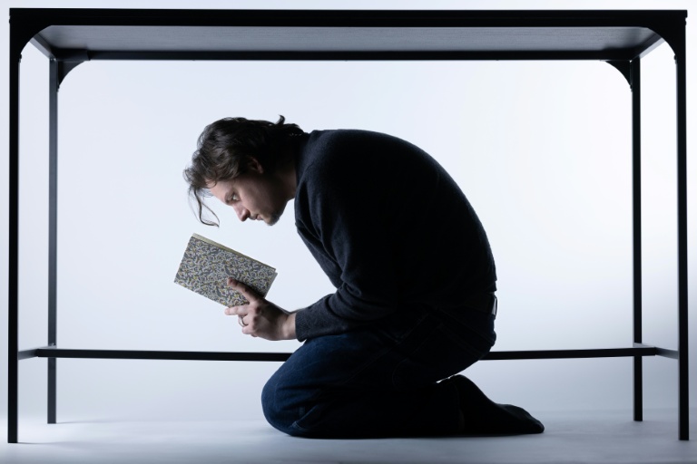 L'écrivain et poète Victor Malzac à Paris, le 3 mars 2026