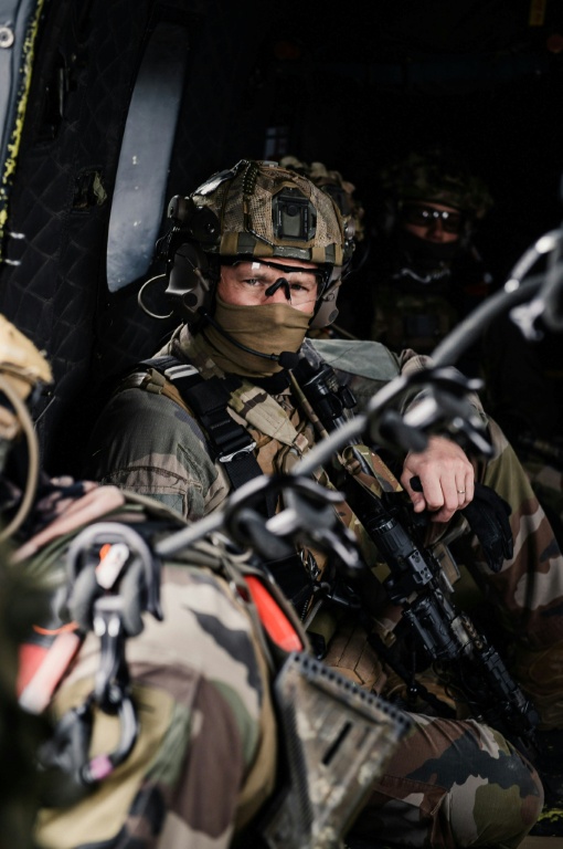 Image non datée ni localisée, publiée le 13 mars 2026 sur X par le 7e bataillon de chasseurs alpins de Varces, en Isère, de l'adjudant-chef Arnaud Frion