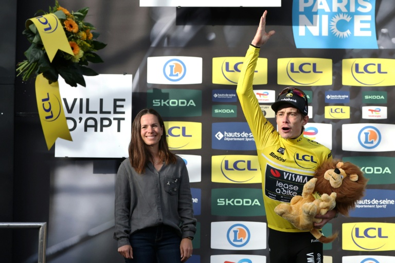 Le Danois Jonas Vingegaard a conservé le maillot jaune à l'issue de la 6e étape du Paris-Nice vendredi à Apt, avec une avance de plus de 3 minutes sur le Colombien Dani Martinez au classement général