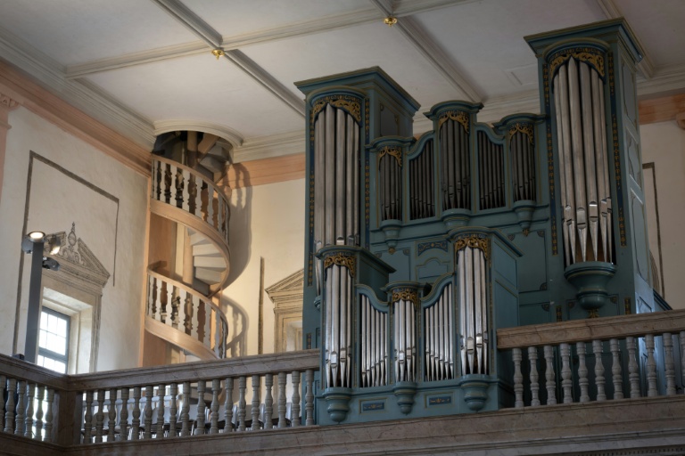 L'orgue du temple protestant Saint-Martin de Montbéliard, dans le Doubs, le 17 avril 2026