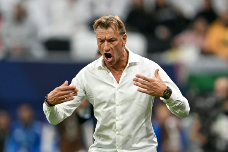 Hervé Renard lors de la demi-finale de la Coupe arabe contre la Jordanie à Al-Khor au Qatar, le 17 avril 2026