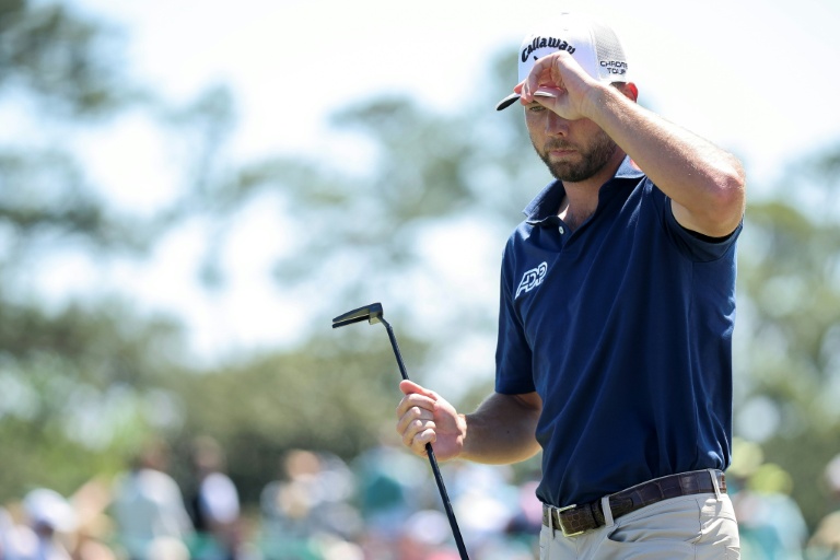Sam Burns sur le green du 18 lors du premier tour du Masters à Augusta, le 9 avril 2026