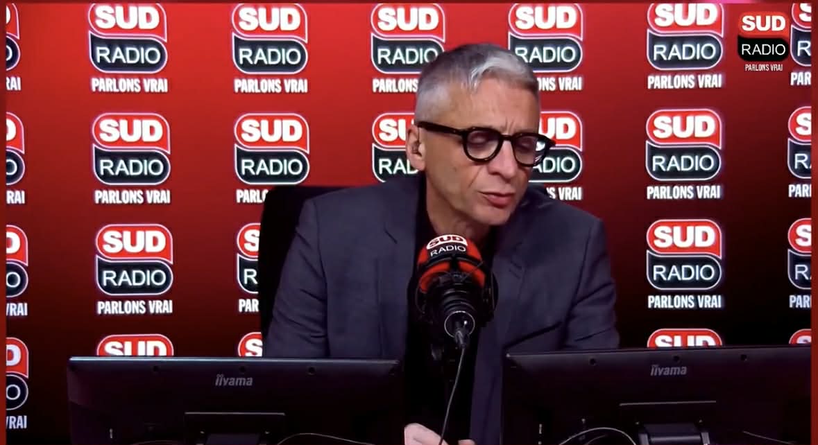 Le régime de Téhéran n'est toujours pas tombé mais Donald Trump assure que la guerre va s’arrêter « d’ici deux à trois semaines ». C'est le sujet de l'édito de JF Achilli