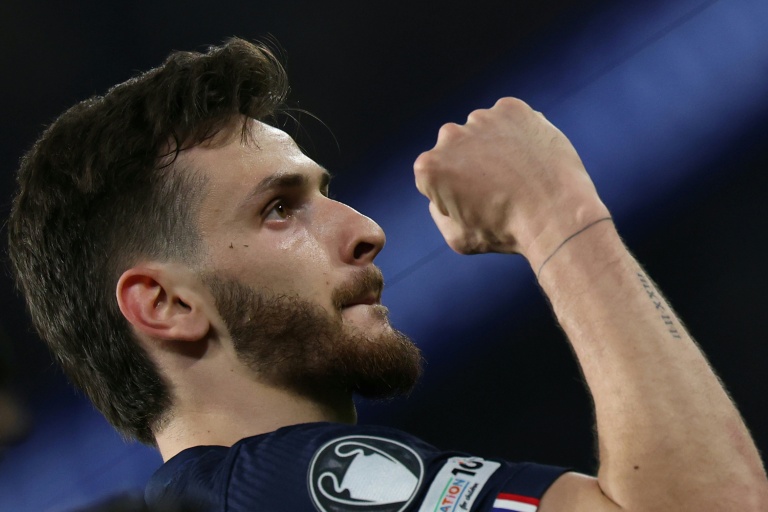 Le milieu du Paris Saint-Germain Khvicha Kvaratskhelia, buteur contre Liverpool en Ligue des champions, le 8 avril 2026 au Parc des Princes de Paris.