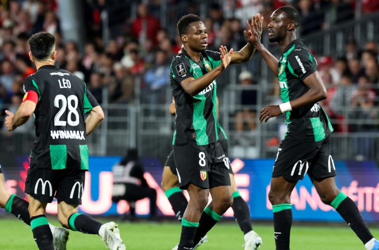 Le Lensois Abdallah Sima célèbre son but  lors du match nul entre le Stade Brestois et Lens en Ligue 1 au stade Francis Le Blé de Brest le 24 avril 2026