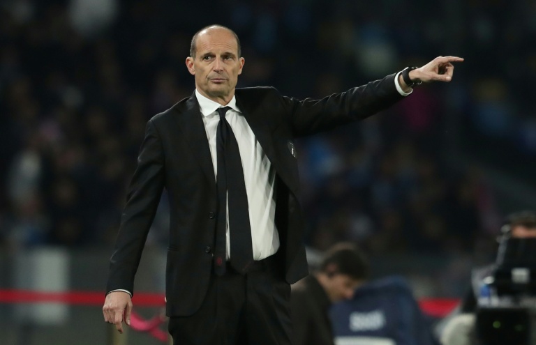 L'entraîneur de l'AC Milan Massimiliano Allegri durant le match de son équipe face à Naples le 6 avril 2026 au stade Diego-Armando-Maradona