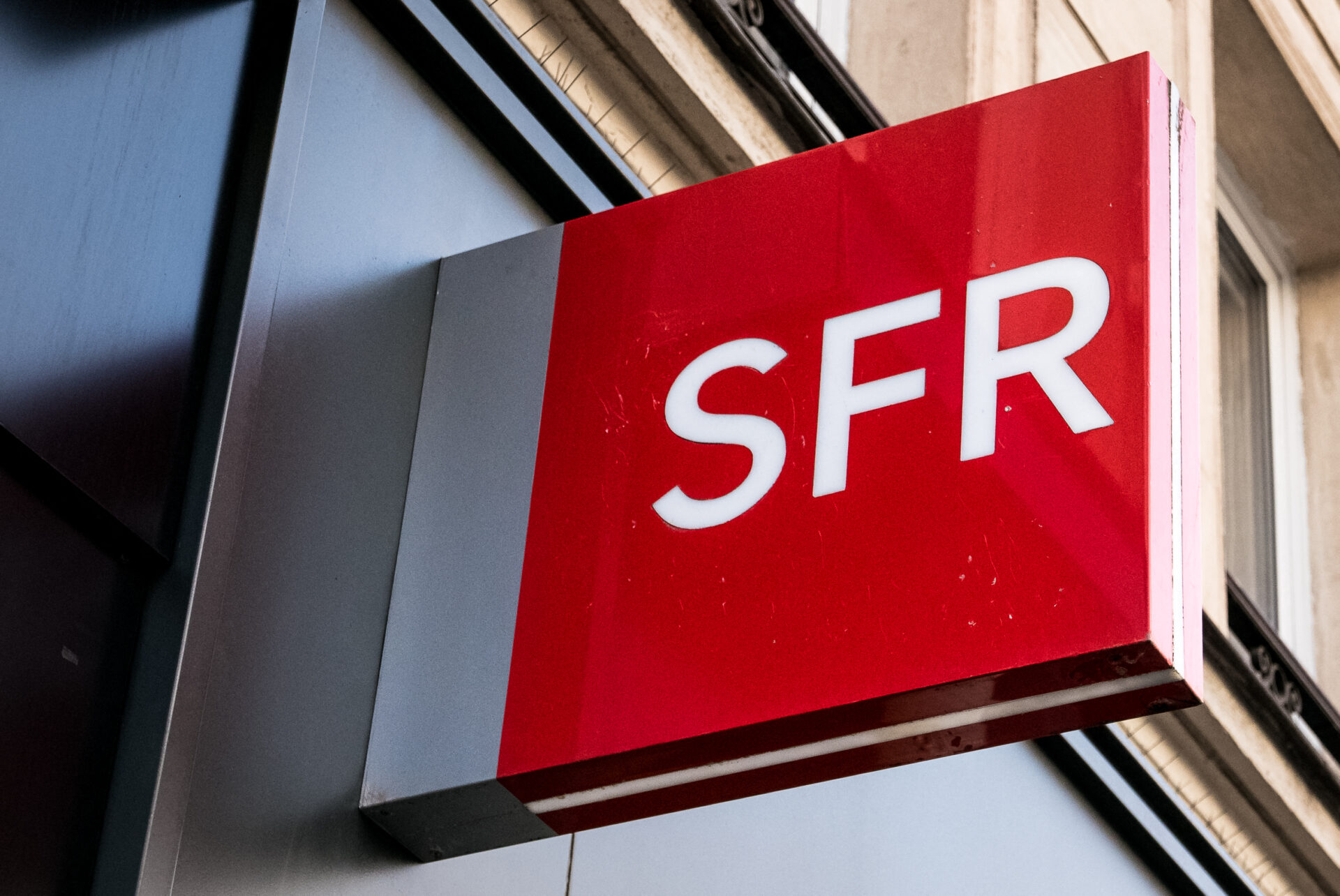 Sfr,