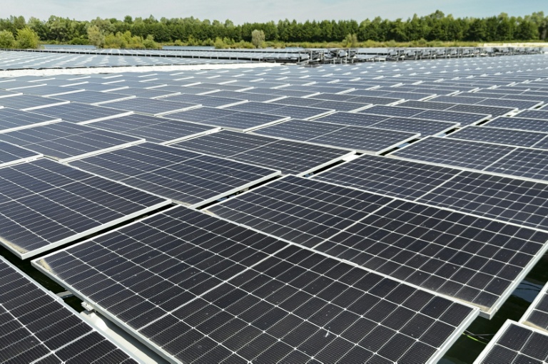 Des panneaux solaires à Perthes, le 20 juin 2025 en Haute-Marne