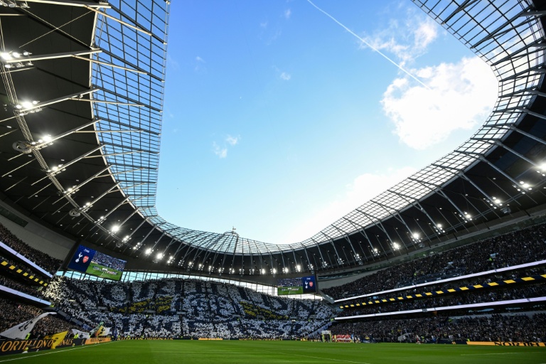 Vue générale du nouveau stade de Tottenham avant la réception d'Arsenal en Premier League le 26 février 2026. L'essor des revenus liés à l'exploitation de l'enceinte n'ont pas empêché le club londonien d'enregistrer une perte de 140 millions d'euros sur l'exercice 2024-25