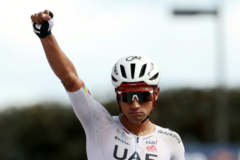 L'Equatorien Jhonatan Narvaez vainqueur de la 8e étape du Giro entre Chieti et Fermo, le 16 mai 2026