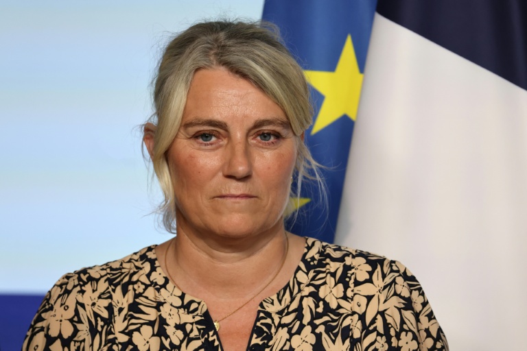La ministre de la Santé Stéphanie Rist lors d'une conférence de presse à l'Elysée, le 27 mai 2026 à Paris