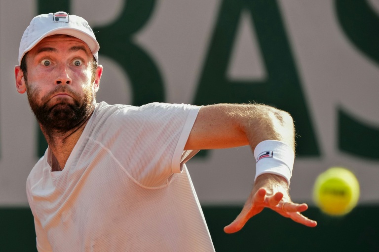 La détermination de Quentin Halys opposé à l'Italien Mattia Bellucci à Roland-Garros le 24 mai 2026