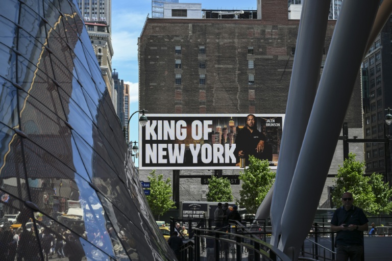 Une publicité montrant le joueur de NBA Jalen Brunson des New York Knicks, le 2 juin 2026