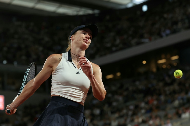 L'Ukrainienne  Elina Svitolina en quarts de finale de Roland-Garros contre sa compatriote Marta Kostyuk le 2 juin 2026 à Paris