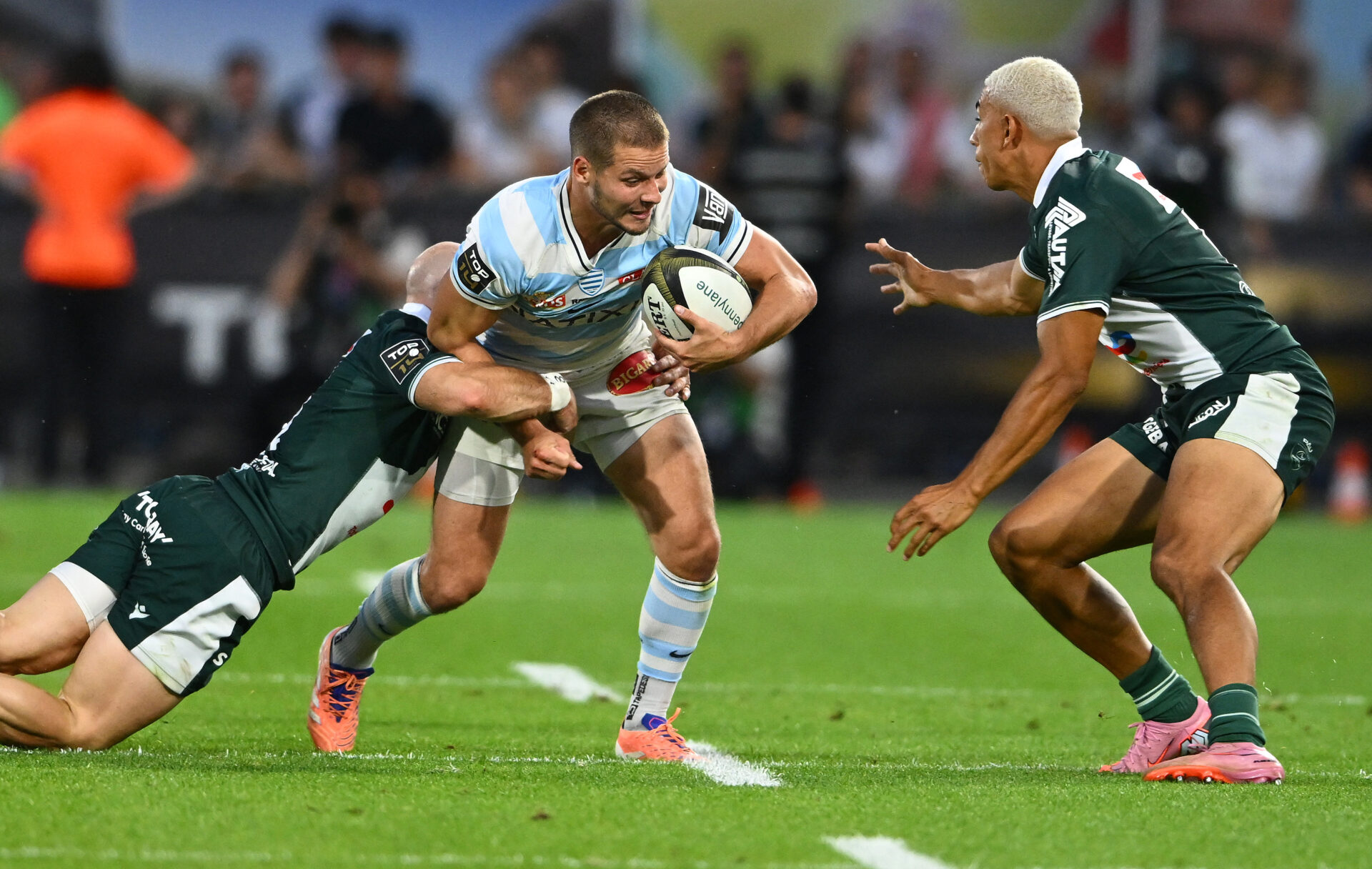 Top 14 : le Racing 92 arrache sa demi-finale