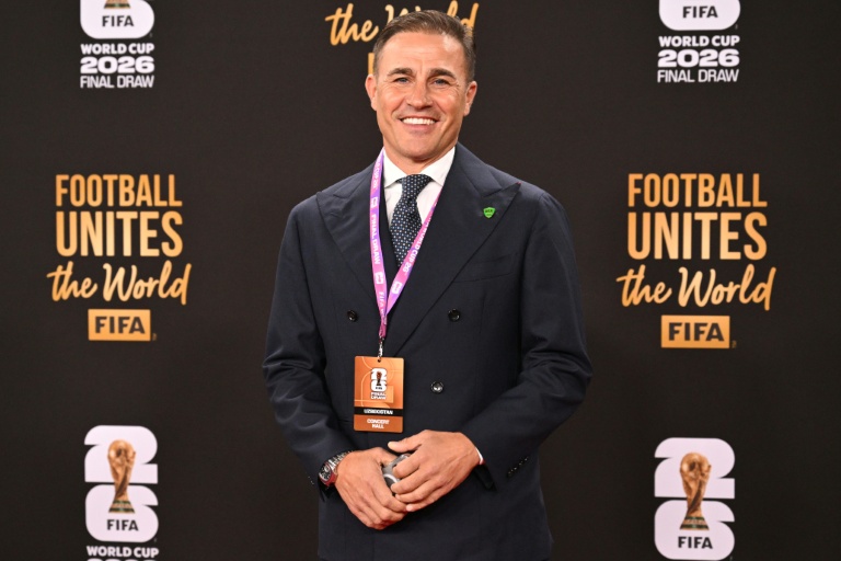 L'Italien Fabio Cannavaro, sélectionneur de l'Ouzbékistan, lors du tirage au sort du Mondial nord-américain, le 5 décembre 2025 à Washington