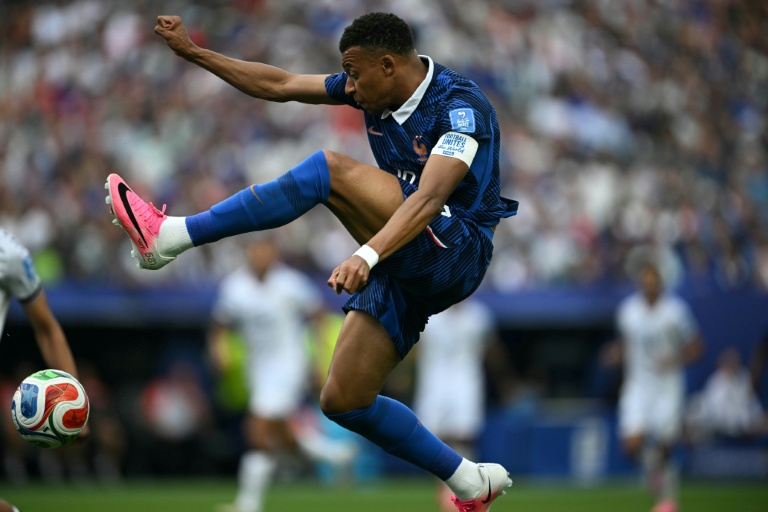 Kylian Mbappe lors du match France-Irak en phase de groupes du Mondial, le 22 juin 2026 à Philadelphie
