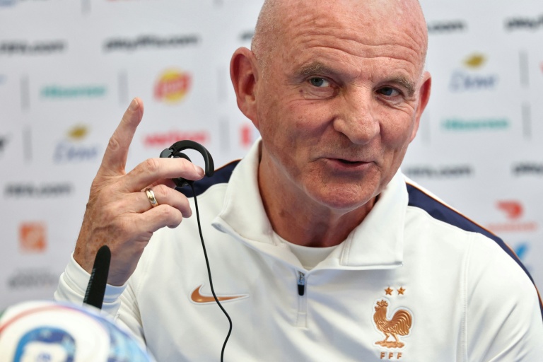 Le sélectionneur adjoint des Bleus, Guy Stéphan, donne une conférence de presse à la veille du match opposant la France à la Norvège dans le cadre du groupe I de la Coupe du monde 2026, à Boston, le 25 juin 2026
