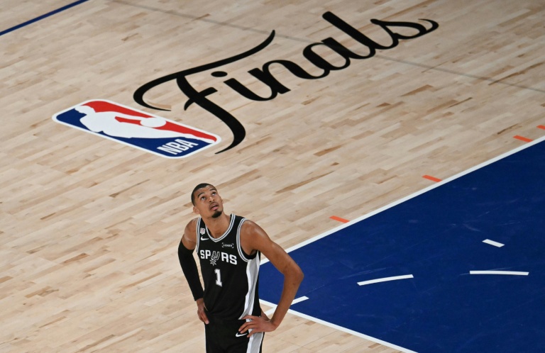 Le Français Victor Wembanyama lors du match 3 des finales NBA entre les Spurs de San Antonio et les Knicks de New York au Madison Square (New York) le 8 juin 2026