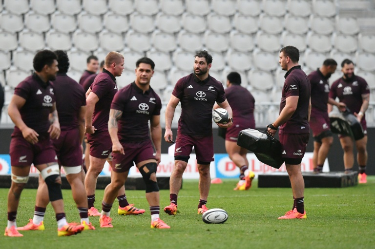 Les All Blacks lors d'une séance d'entraînement au One New Zealand Stadium (Te Kaha) à Christchurch le 2 juillet 2026, deux jours avant le choc contre la France