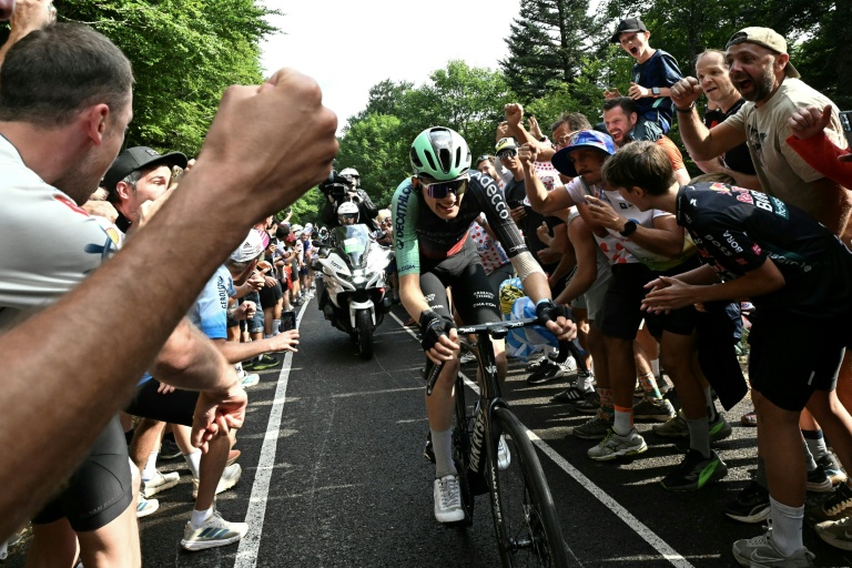 Paul Seixas dans le col du Haag, lors de la 14e étape du Tour de France le 18 juillet 2026