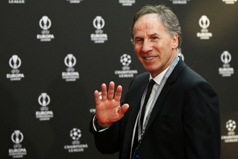 Le vice-président honoraire de l'AC Milan et ancien défenseur du club Franco Baresi vient assister au tirage au sort de la Ligue des champions le 25 août 2022 à Istanbul