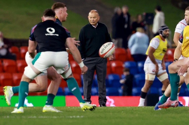 Le coach du Japon Eddie Jones avant le match du Championnat des nations contre l'Irlande le 11 juillet 2026 à Newcastle en Nouvelle-Galles du Sud en Australie