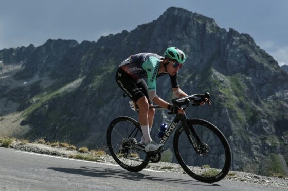 Paul Seixas à l'arrivée de la 6e étape du Tour de France, le 9 juillet 2026 à Gavarnie-Gèdre