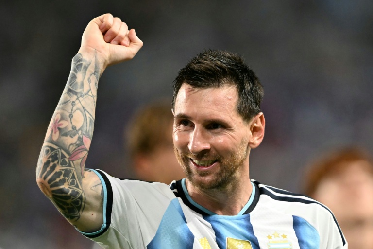 Lionel Messi, qui a hissé l'Argentine en demi-finale du Mondial, affrontera l'Angleterre de Harry Kane mercredi pour une place en finale.
