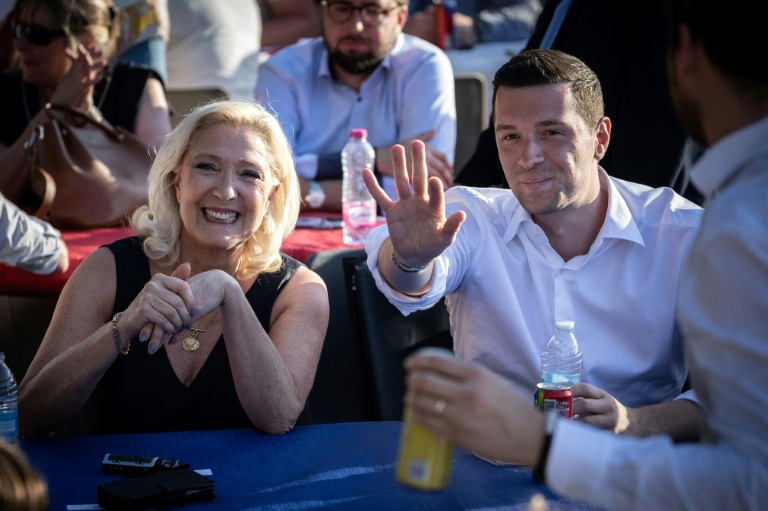 La cheffe de file du Rassemblement national Marine Le Pen et le président du Rassemblement national Jordan Bardella à Liévin le 4 juillet 2026