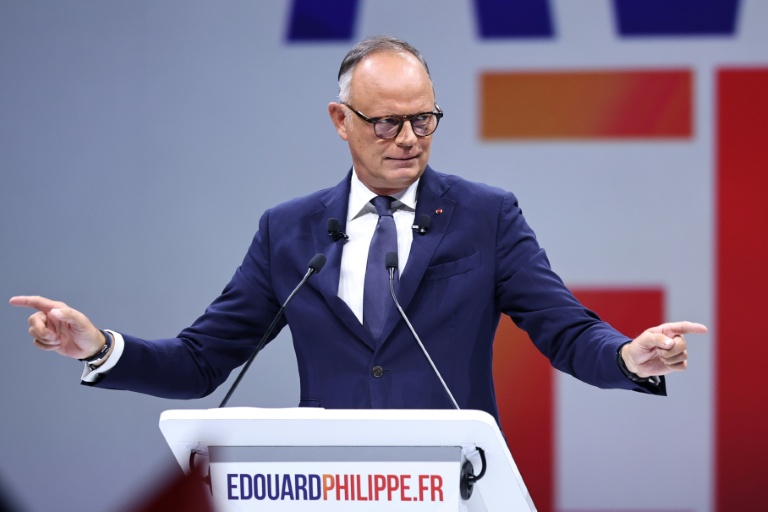 Le président d'Horizons Edouard Philippe en meeting le 5 juillet 2026 à Paris