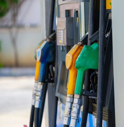 carburant à prix coûtant : plein à la pompe