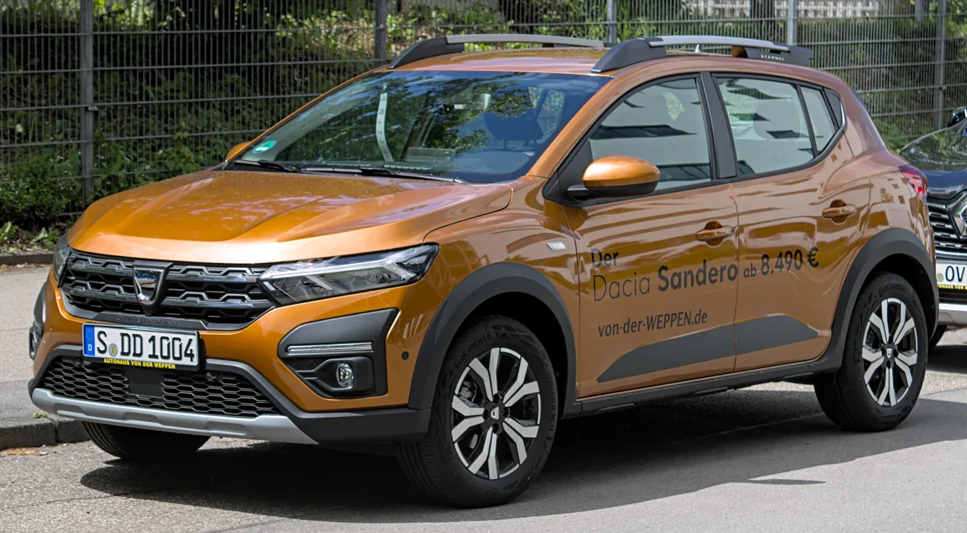dacia sandero : deuxième voiture la plus vendue
