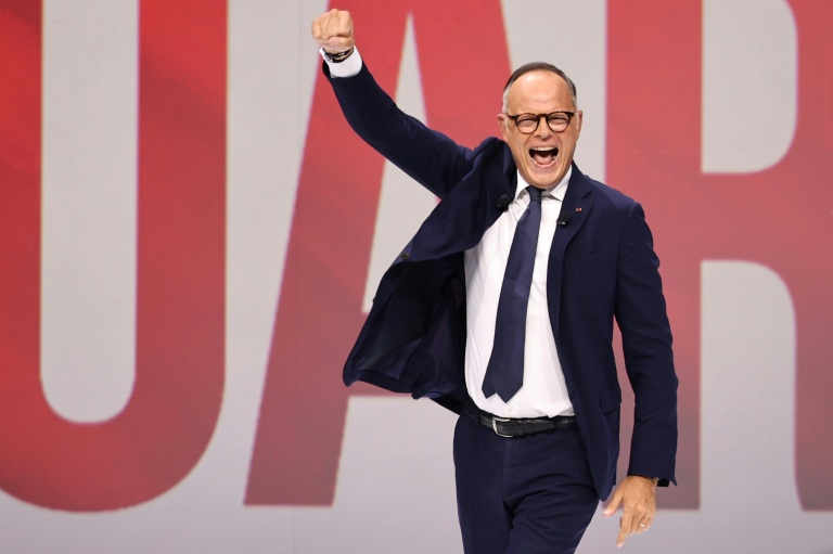 Edouard Philippe, président d'Horizons et candidat à la présidentielle, lors de son premier grand meeting de campagne à Paris, le 5 juillet 2026