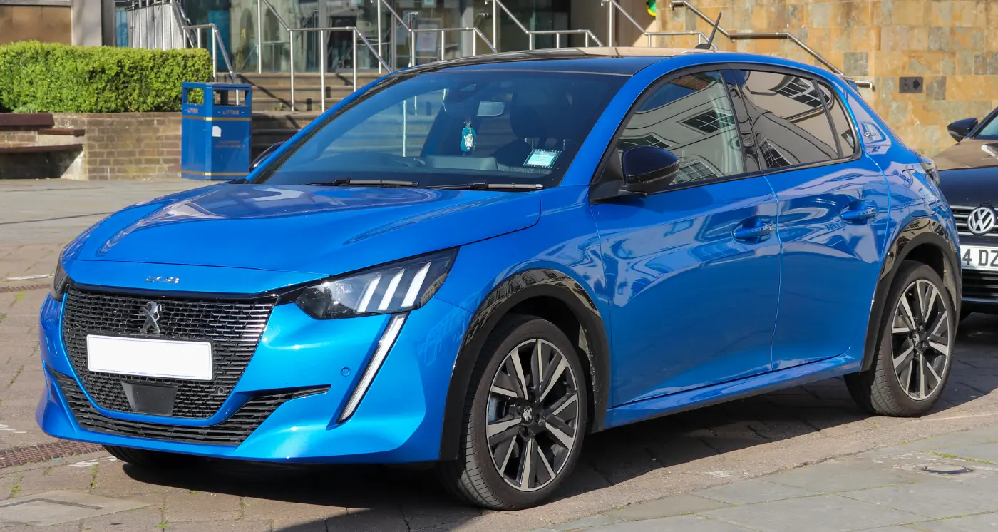 peugeot 208 : la voiture la plus vendue en france