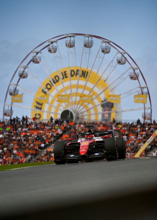 Le pilote monégasque de Ferrari Charles Leclerc lors de la course sprint du GP des Pays-Bas, où il a pris la deuxième place, le 22 août 2026 à Zandvoort