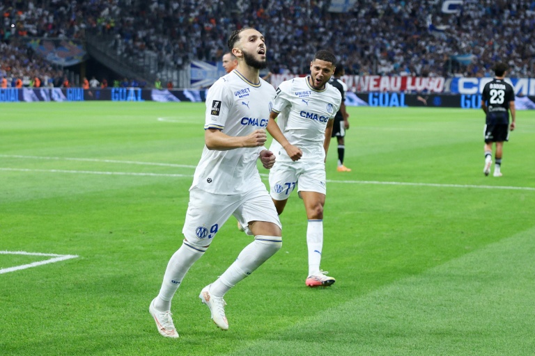 La joie d'Amine Gouiri, double buteur, lors du match d'ouverture de la 1re journée de Ligue 1 entre l'Olympique de Marseille et Strasbourg au stade Vélodrome le 21 août 2026