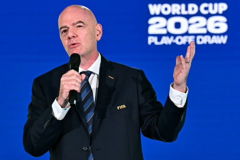Le président de la Fifa, Gianni Infantino, lors du tirage au sort des barrages de la Coupe du monde 2026, à Zurich, le 20 novembre 2025