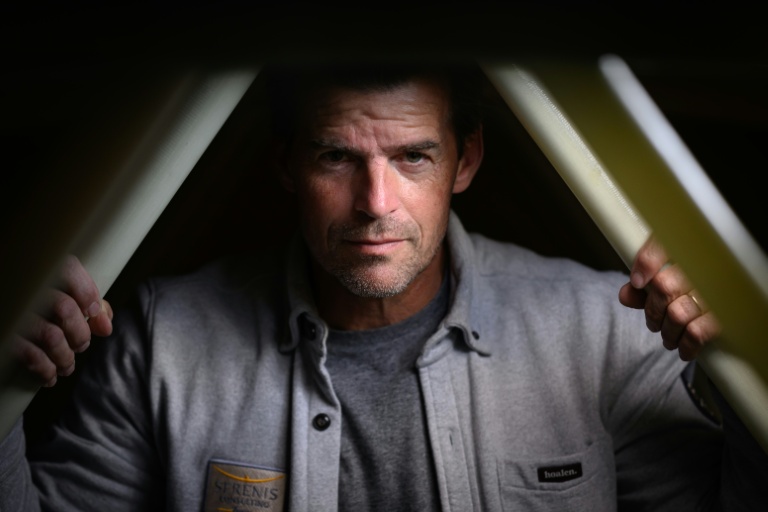 L'ancien champion olympique français de saut à la perche, Jean Galfione, à Saint-Malo, le 1er novembre 2022