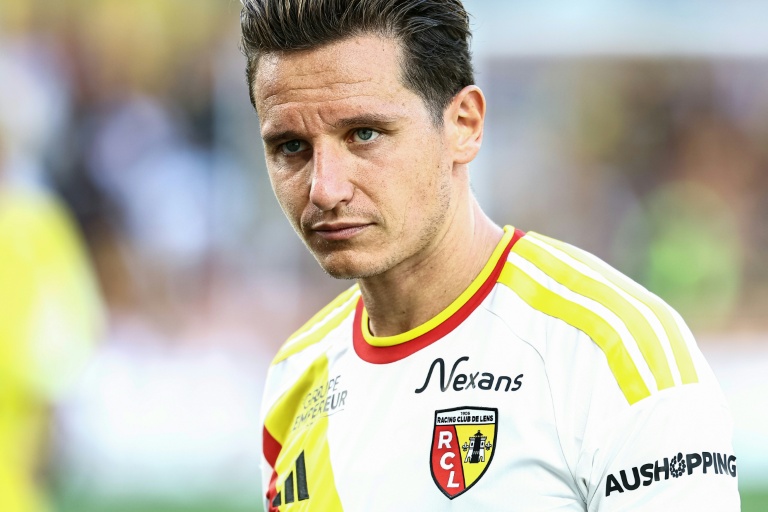 Le capitaine lensois Florian Thauvin lors d'un match de pré-saison contre Sunderland, le 8 août 2026 au stade Bollaert-Delelis de Lens
