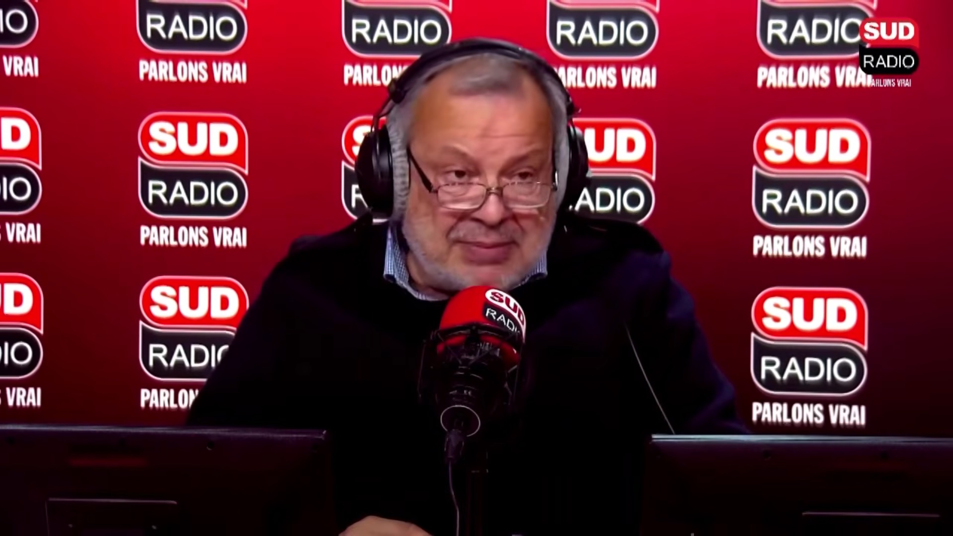 Périco Légasse : "Le billet d'humeur d'André Bercoff, je peux vous dire que ça va décoiffer"
