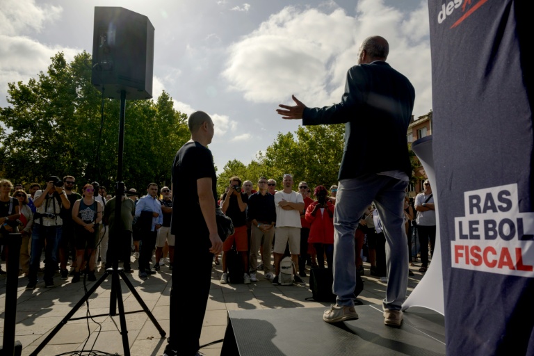 Lors d'un rassemblement pour réclamer le gel de la fiscalité du tabac, à Muret, en Haute-Garonne, le 7 septembre 2026